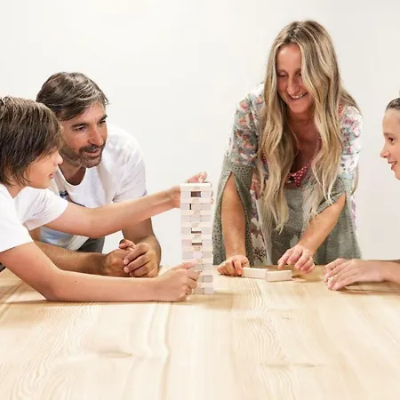 Apartament Dena *