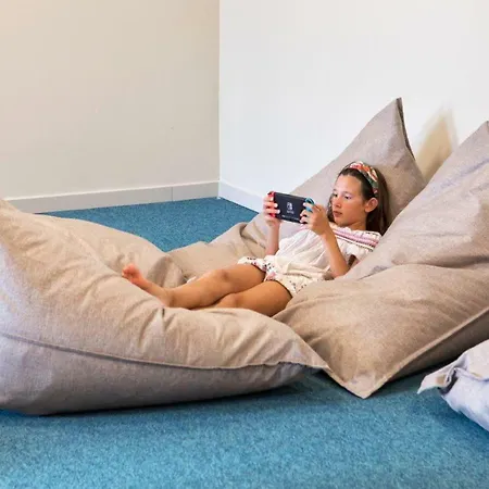Dena Apartament *